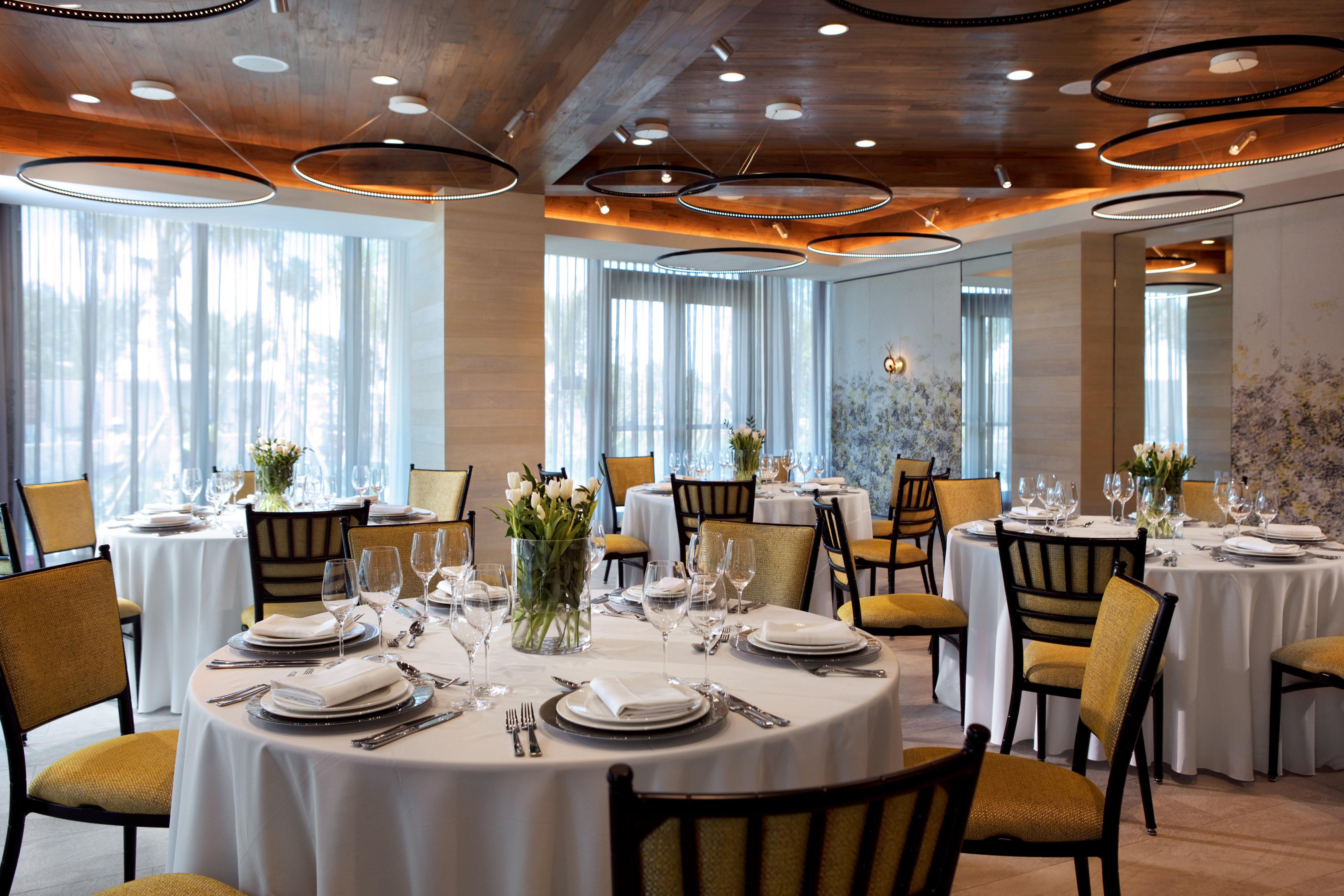Kimpton Seafire Resort + Spa By Ihg West Bay Eksteriør bilde