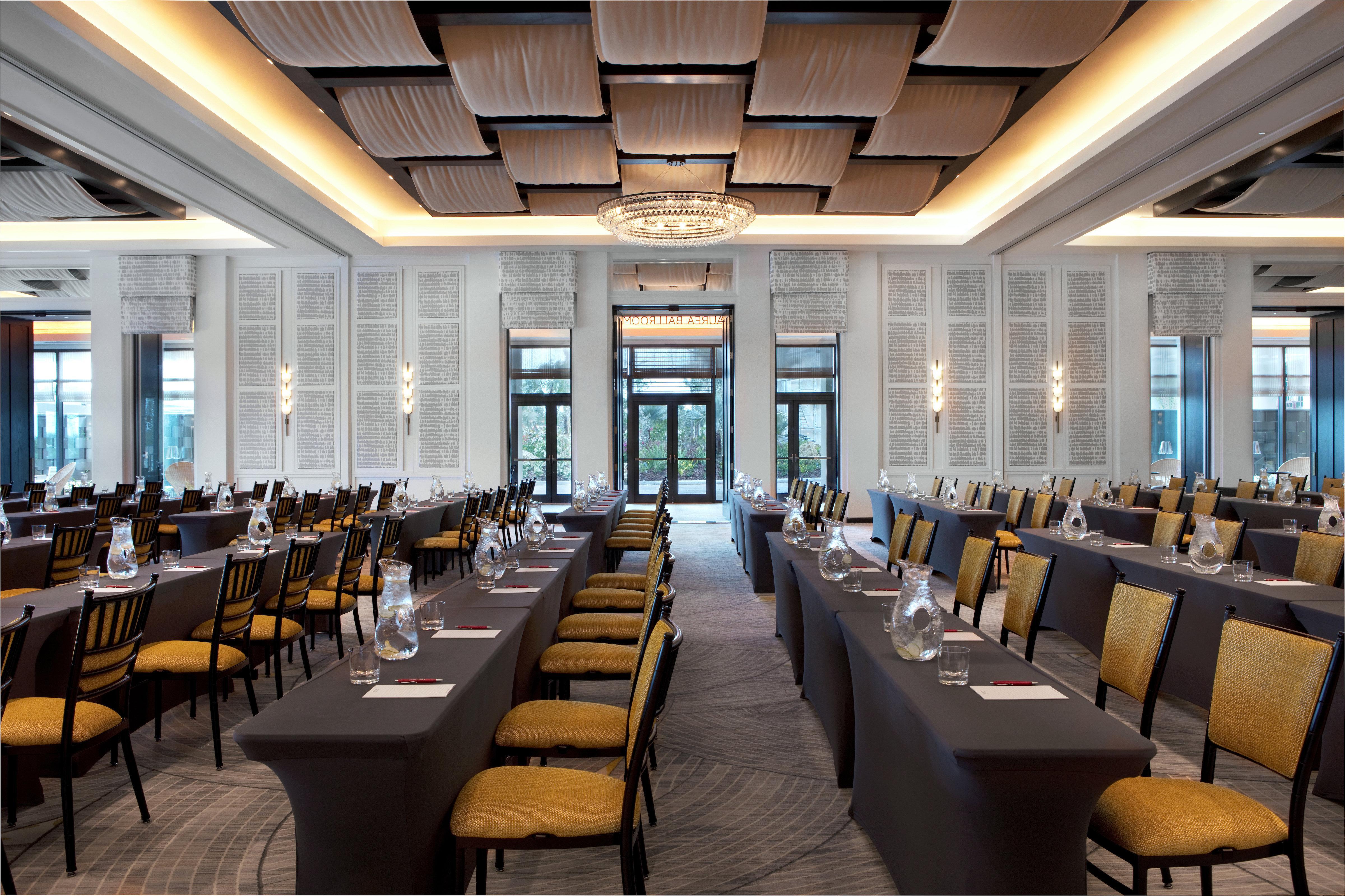 Kimpton Seafire Resort + Spa By Ihg West Bay Eksteriør bilde