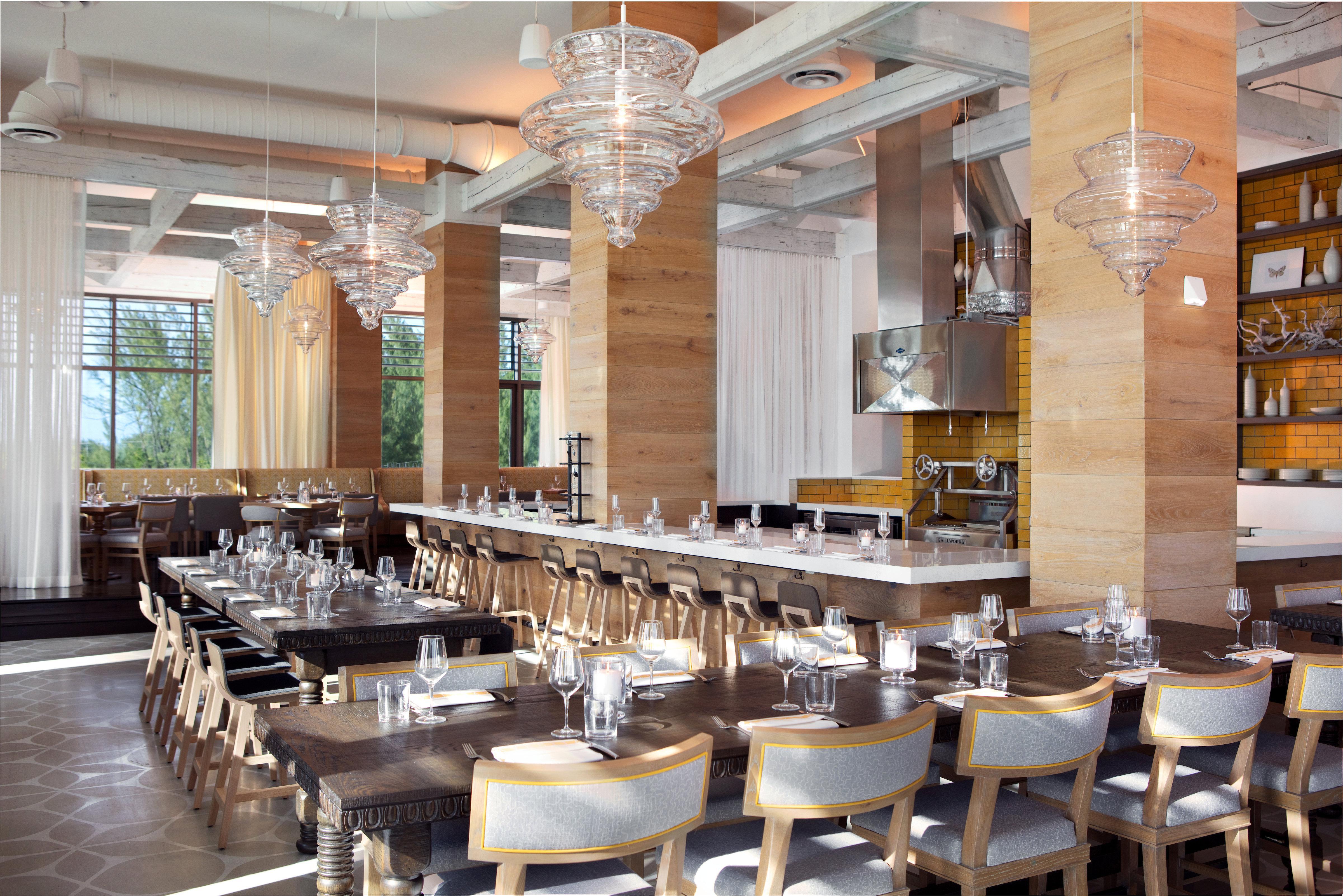 Kimpton Seafire Resort + Spa By Ihg West Bay Eksteriør bilde